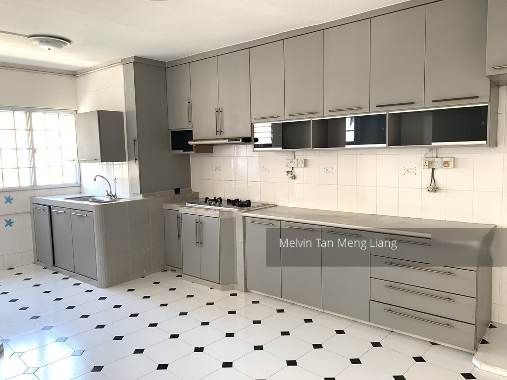 Blk 332 Jurong East Avenue 1 (Jurong East), HDB 5 Rooms #206346821